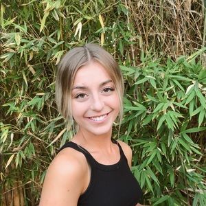 Meet your Posher, Wendy